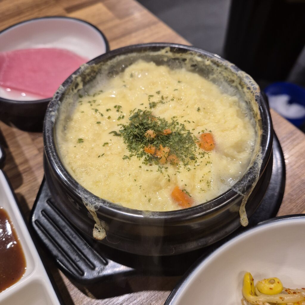 장안동 맛집 돈벼락 김치 삼겹살. 떡에 싸먹는 목살 구이까지. 내돈내산 리얼 후기!